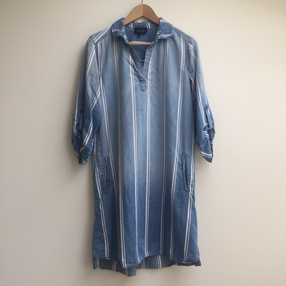 Blue striped 3/4 sleeve dress